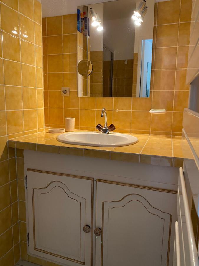 Superbe Appartement Cosy Vue Mer Pieds Dans L'Eau Cavalaire-sur-Mer Eksteriør billede